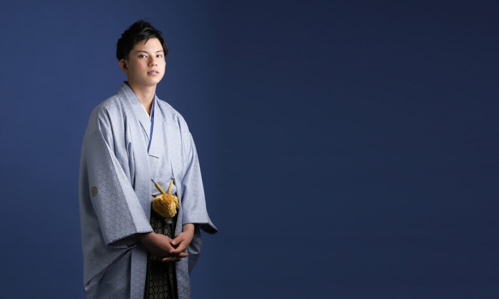 成人式 男性袴(前撮り・後撮り)_奈良の写真撮影と着物レンタルはフォトスタジオワタナベ（渡辺写真館）